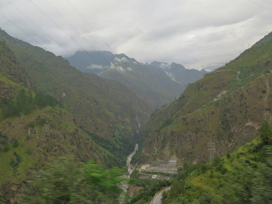 Joshimath nadosah! Joshimath nadosah!