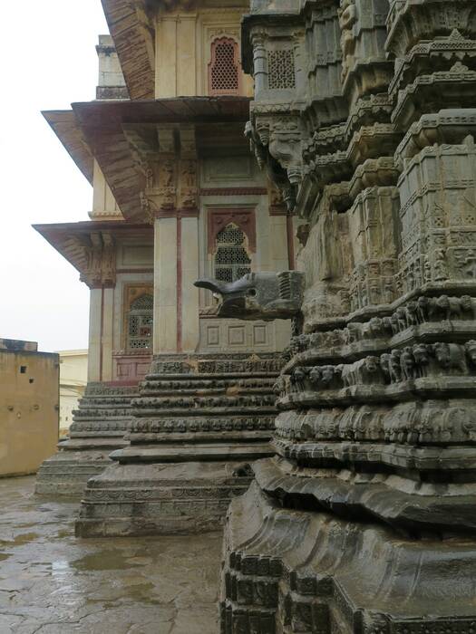 Jagat Shiromani Jagat Shiromani