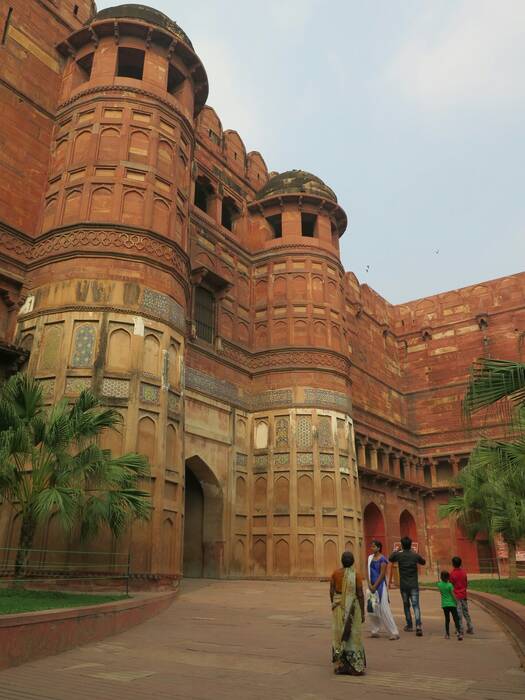 Vstupní brána do Agra Fort. Vstupní brána do Agra Fort.