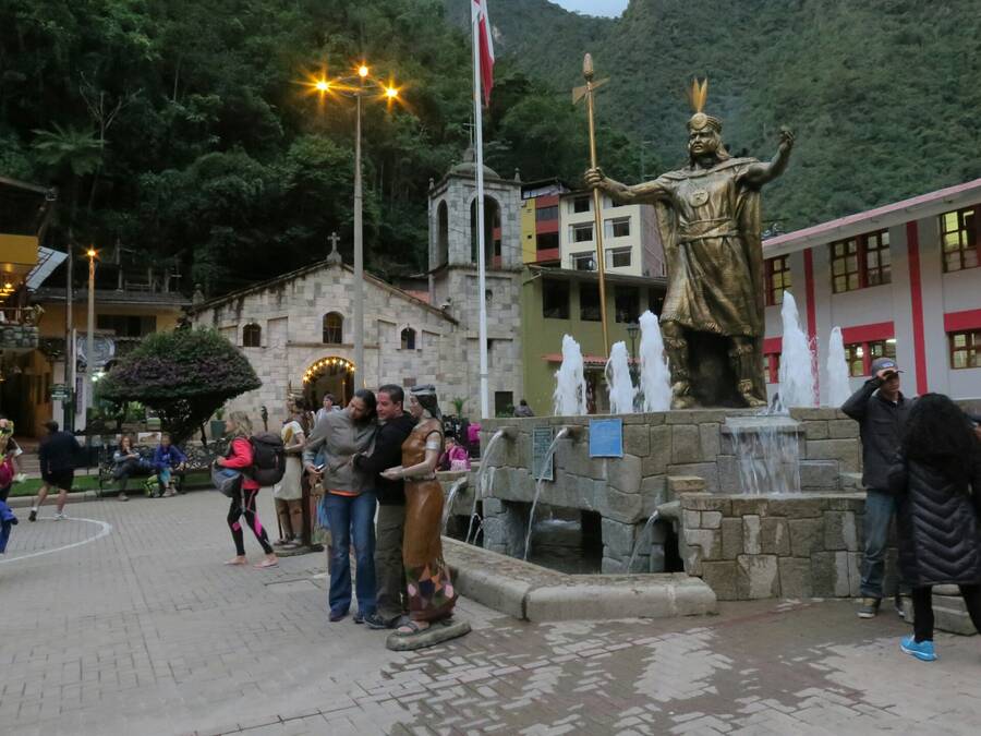 A v soutěži o turistické město vyhrává.. Aguas Calientes! A v soutěži o turistické město vyhrává.. Aguas Calientes!