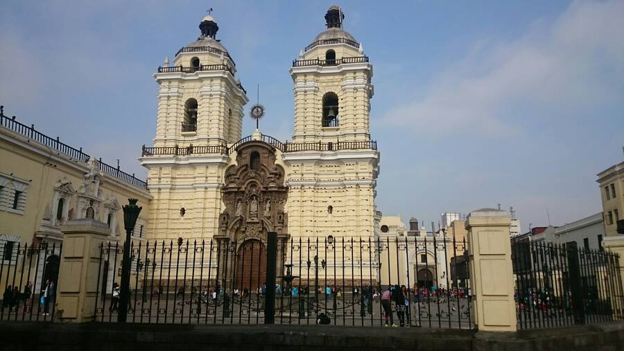 Basilica de San Francisco. Basilica de San Francisco.