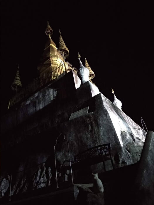 Phou Si Phou Si
